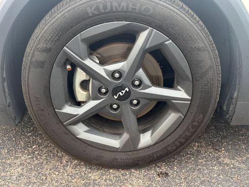 Used 2025 Kia K4 FWD image 27