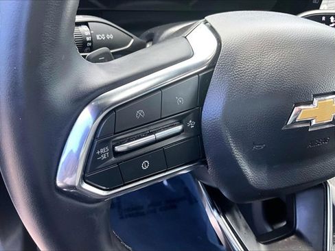 Used 2026 Chevrolet Equinox LT FWD image 19