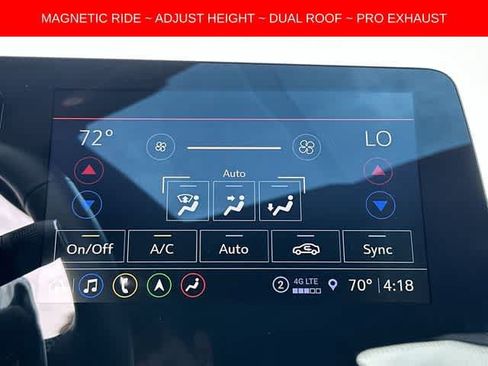 Used 2023 Chevrolet Corvette Stingray Premium Cpe w/ Body-Color Dual Roof Package RWD image 15
