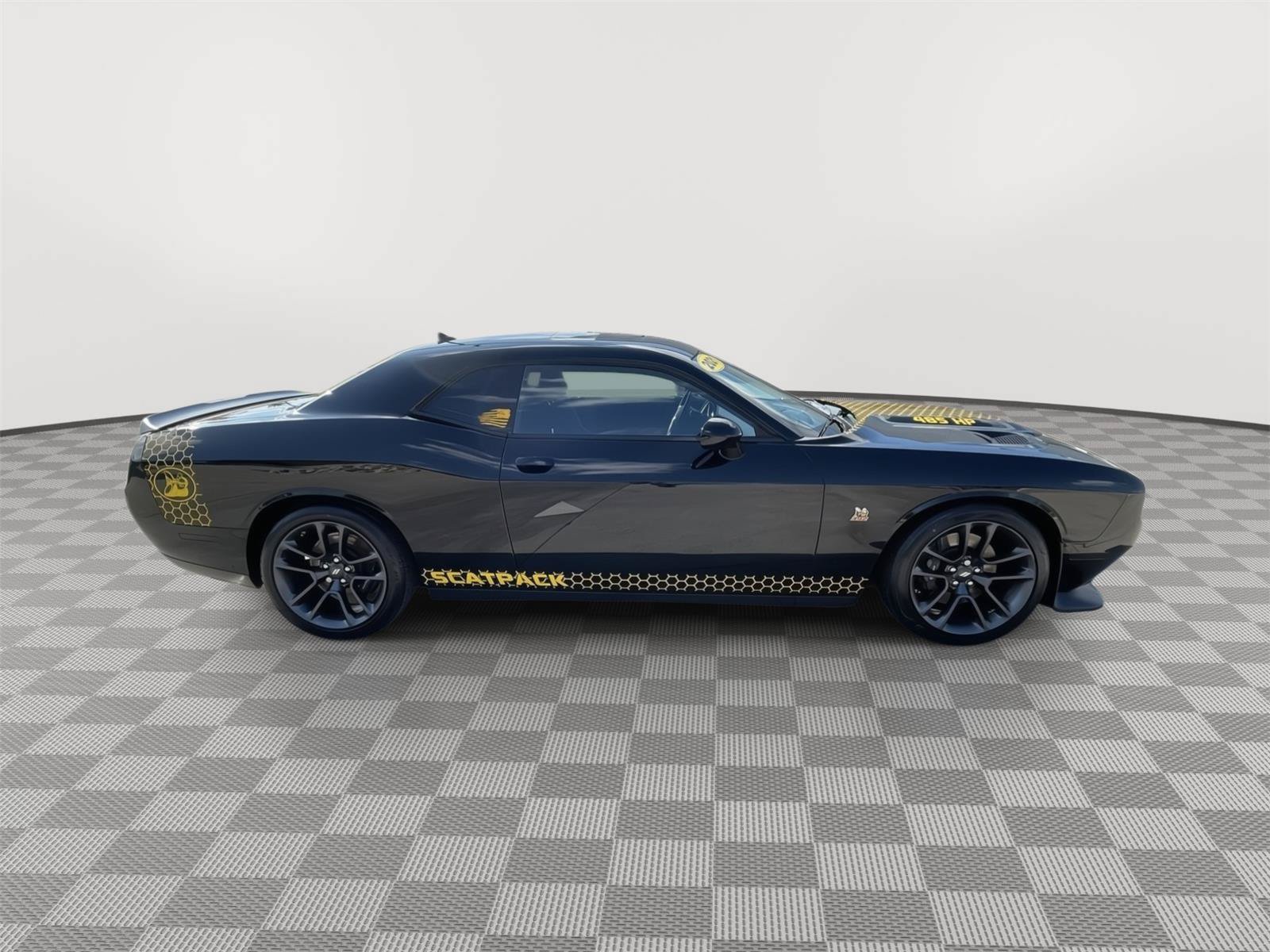 Used 2021 Dodge Challenger R/T Scat Pack w/ Plus Package RWD image 14