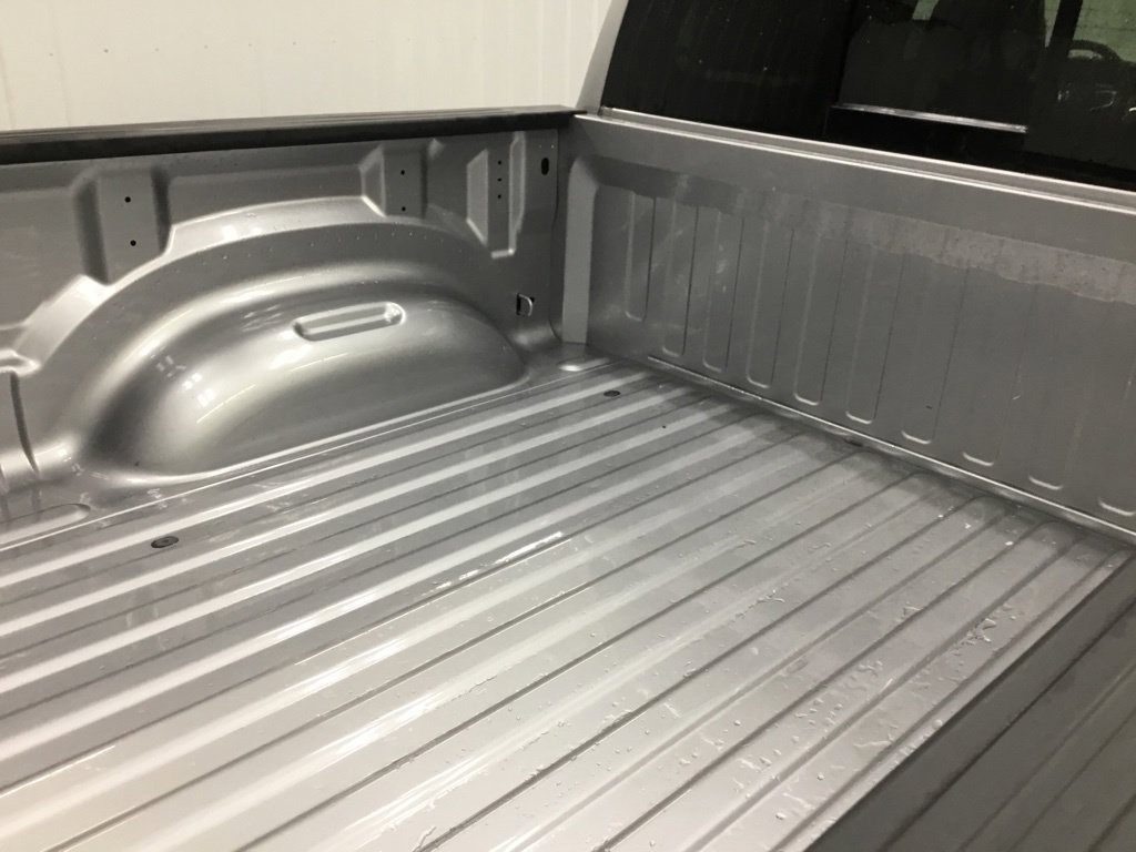 Used 2023 RAM 1500 Laramie AWD/4WD image 16