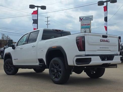 New 2026 GMC Sierra 3500 AT4 image 15