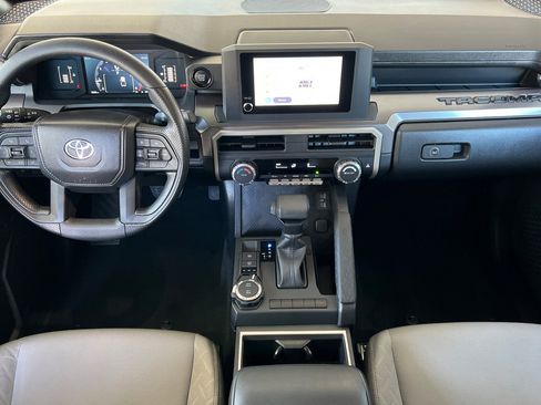 Certified 2025 Toyota Tacoma SR5 image 13