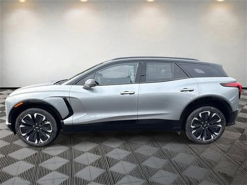 New 2026 Chevrolet Blazer EV RS w/ Super Cruise Package image 2