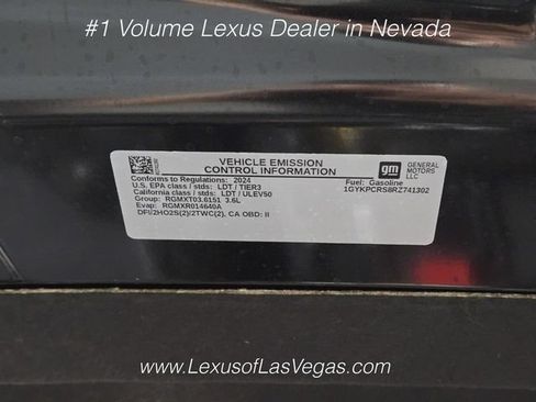 Used 2024 Cadillac XT6 Premium Luxury w/ Technology Package FWD image 29