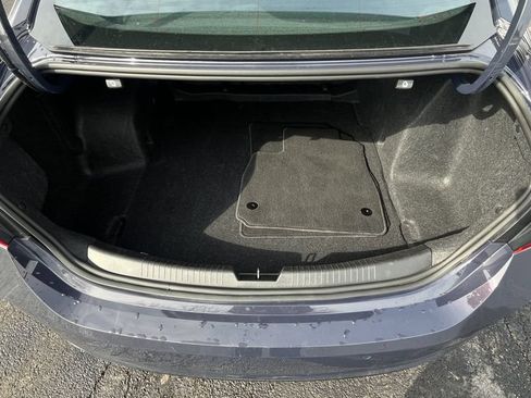 Certified 2025 Chevrolet Malibu LT FWD image 5