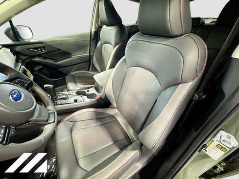 Used 2025 Subaru Crosstrek 2.5i Limited w/ Popular Package #3A image 21