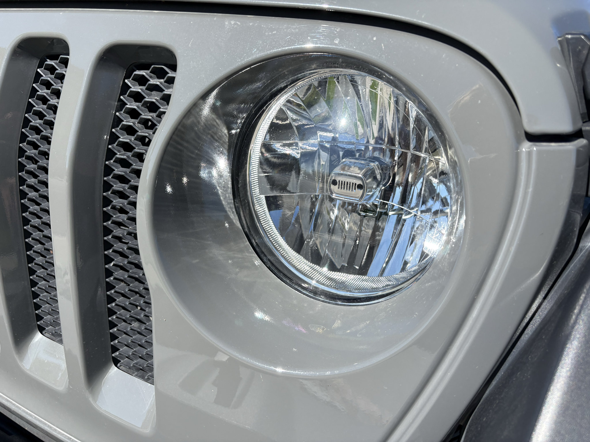 Used 2023 Jeep Wrangler Unlimited Sport AWD/4WD image 17