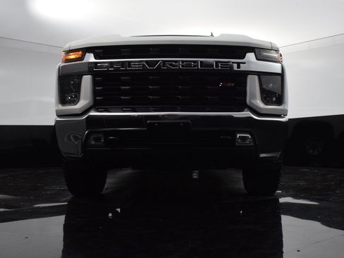 Used 2023 Chevrolet Silverado 2500 LT w/ Convenience Package image 17