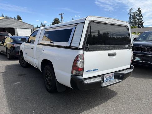 Used 2010 Toyota Tacoma 2WD Regular Cab image 3