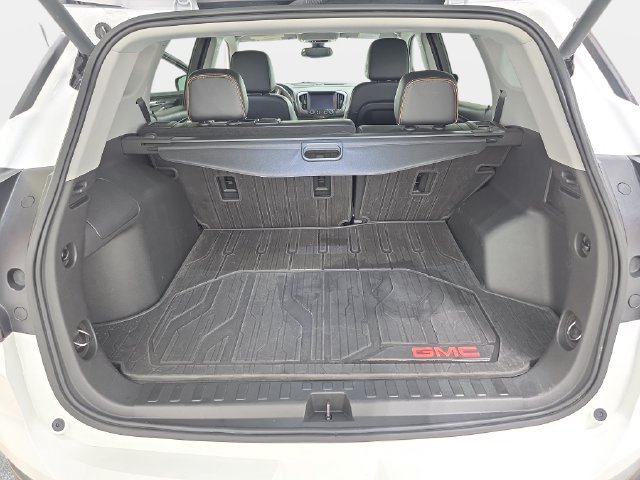 Used 2023 GMC Terrain AT4 AWD/4WD image 34