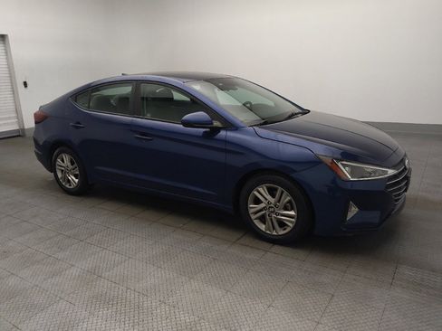 Used 2019 Hyundai Elantra SEL image 11
