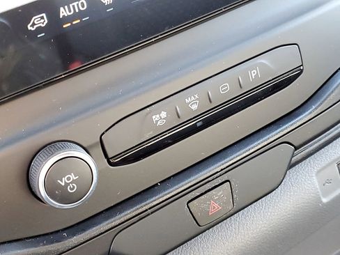 New 2026 Ford Transit 250 148 Medium Roof Extended AWD w/ Exterior Upgrade Package image 19