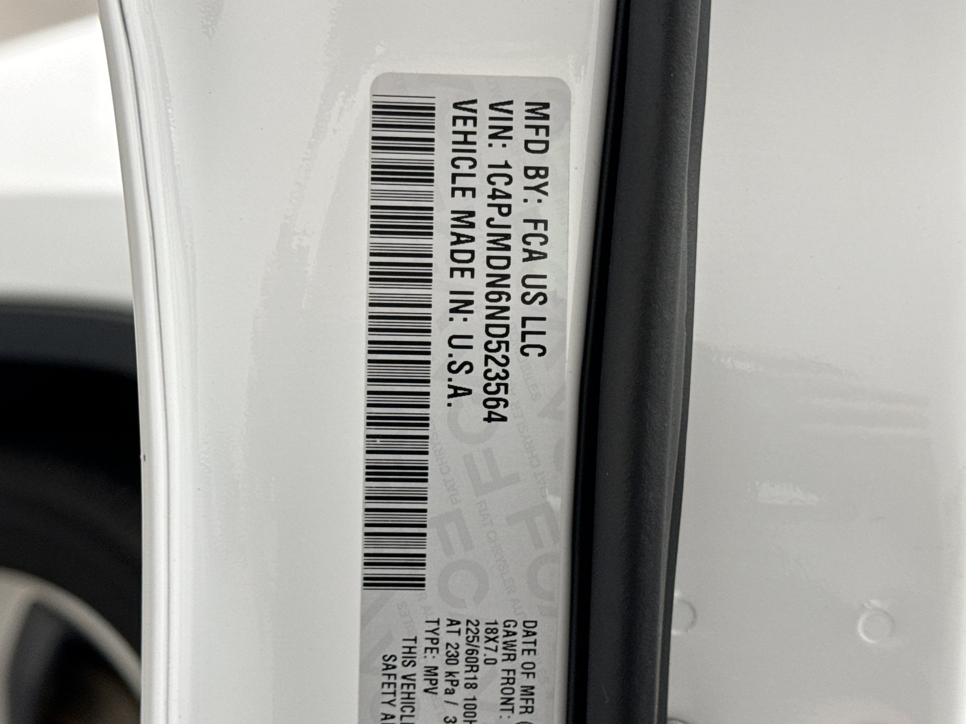 Used 2022 Jeep Cherokee Limited AWD/4WD image 22