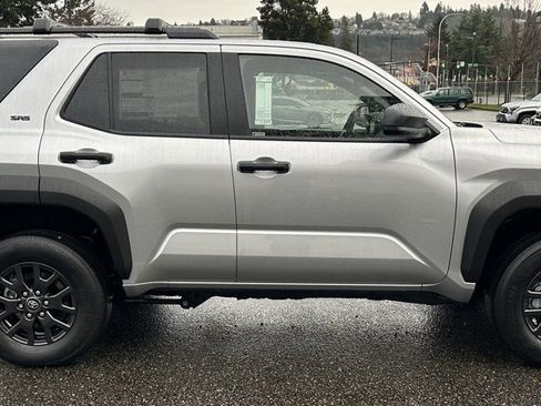 New 2026 Toyota 4Runner SR5 image 4