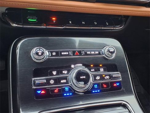 Certified 2022 Lincoln Nautilus Black Label w/ Class II Trailer Tow Package image 19