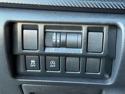 Used 2023 Subaru Crosstrek 2.0i image 37