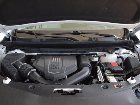 Used 2025 Buick Enclave Avenir w/ LPO, Floor Liner Package FWD image 13