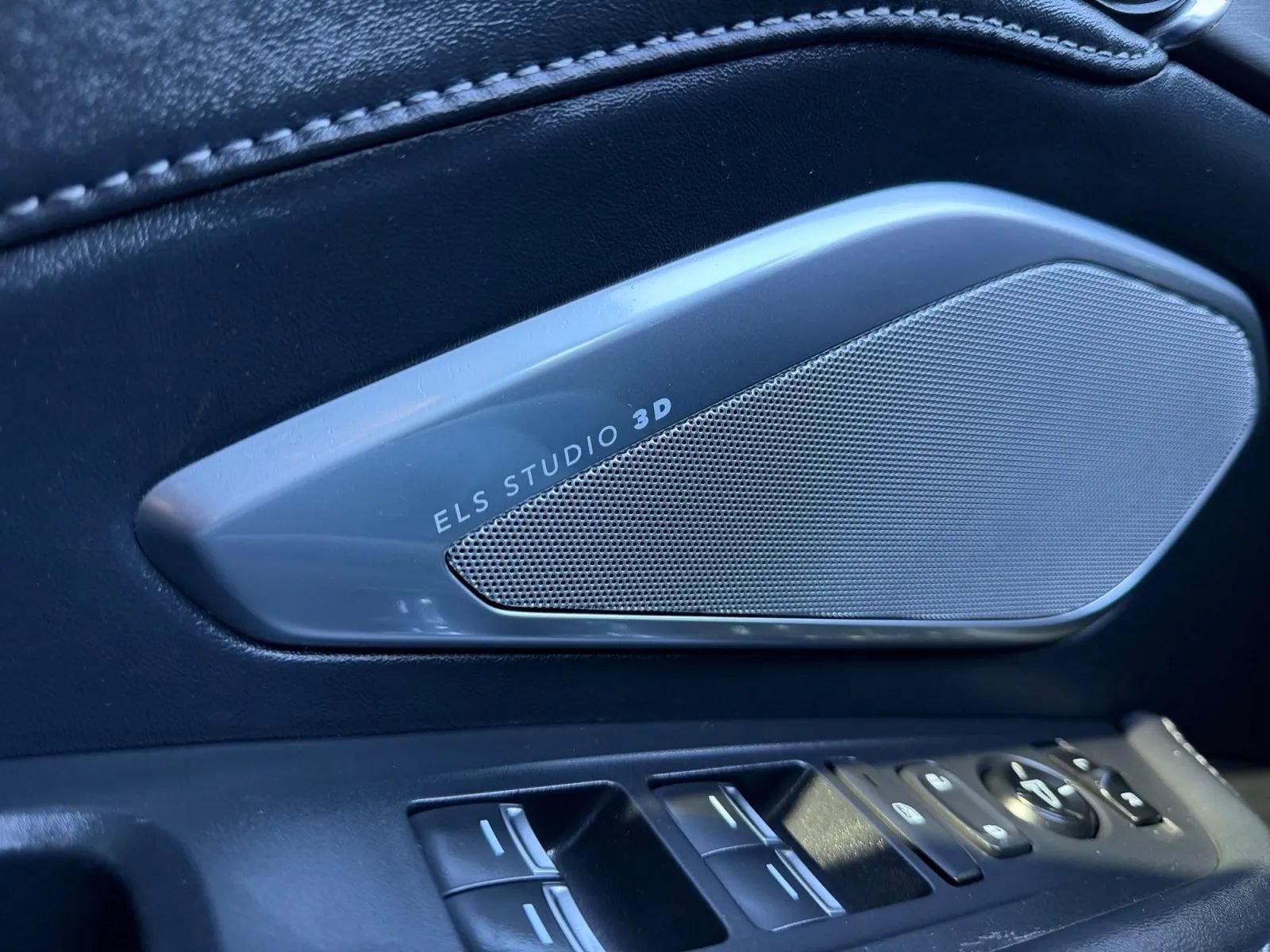 Used 2019 Acura RDX w/ Advance Package FWD image 21