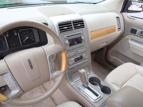 Used 2007 Lincoln MKX 2WD image 38
