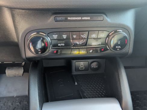 Used 2023 Ford Bronco Sport Outer Banks w/ Tech Package image 27