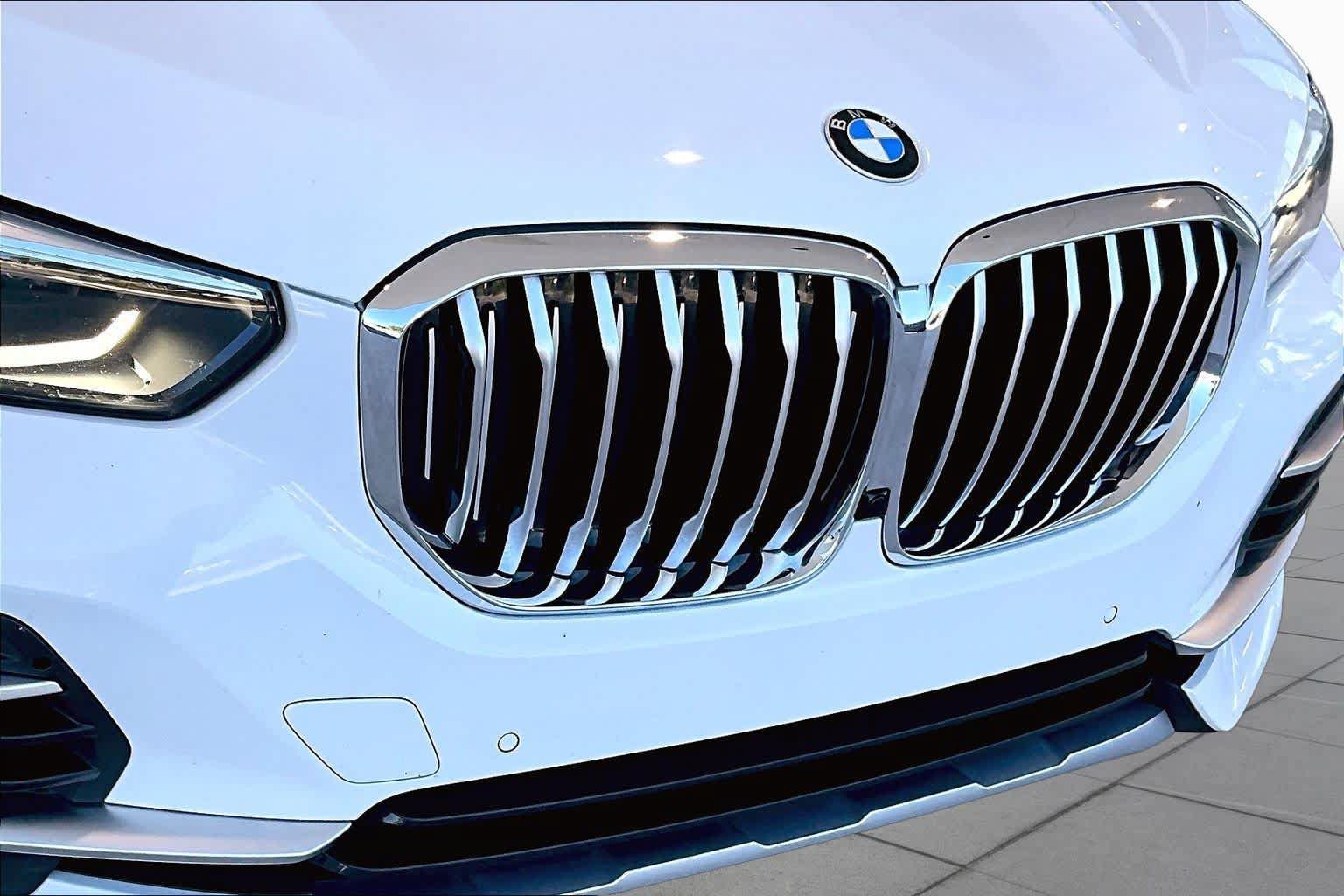 Used 2019 BMW X5 xDrive40i w/ Convenience Package AWD/4WD image 29