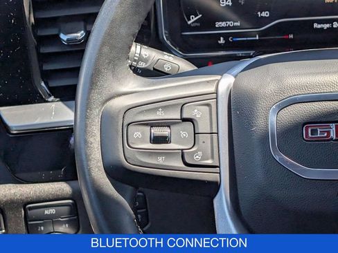 Used 2025 GMC Sierra 1500 SLT AWD/4WD image 19