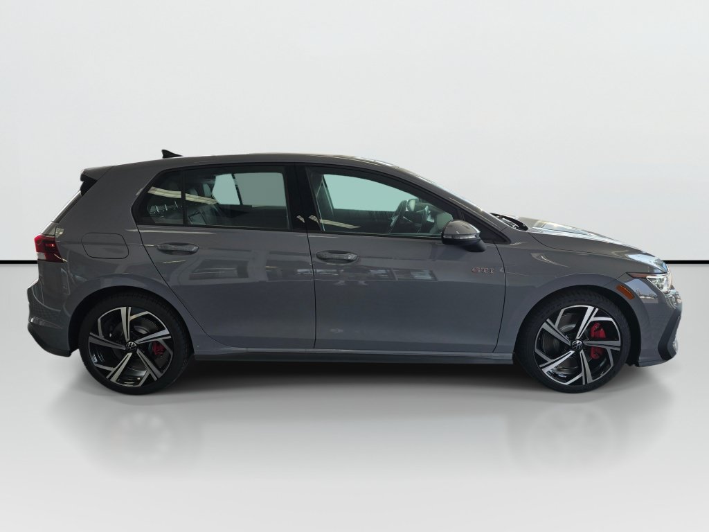 New 2026 Volkswagen GTI SE FWD image 2
