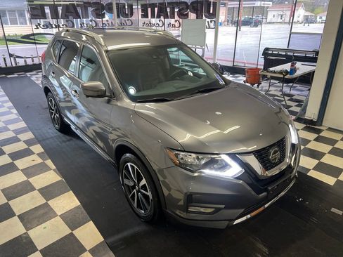 Used 2020 Nissan Rogue SL AWD/4WD image 16