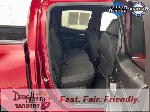 Used 2024 Chevrolet Colorado LT w/ LT Convenience Package II image 37