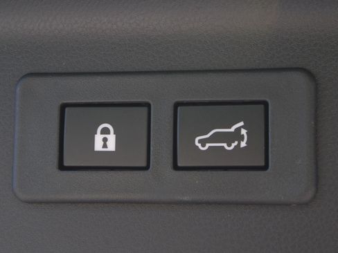 New 2026 Subaru Forester Touring AWD/4WD image 10