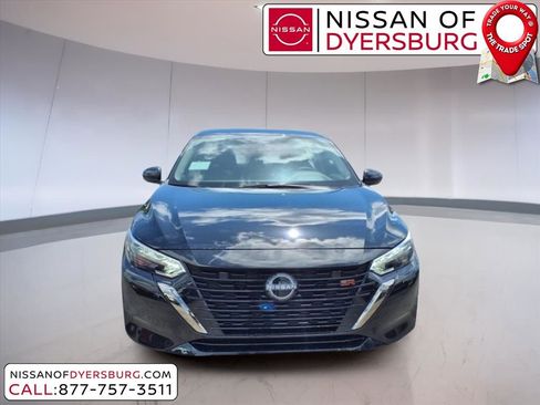 New 2025 Nissan Sentra SR image 2