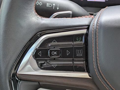 Certified 2022 Jeep Grand Cherokee L Summit w/ Advanced Protech Group IV AWD/4WD image 20