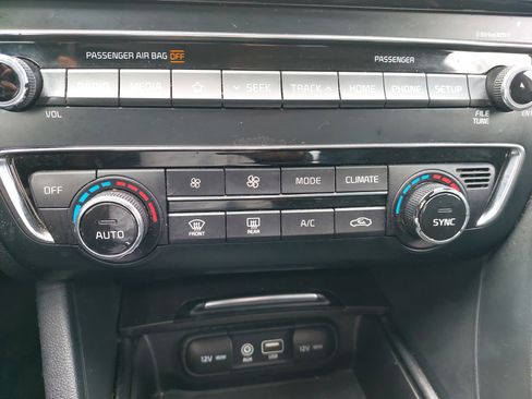 Used 2019 Kia Optima S w/ S Panoramic Sunroof Package image 21