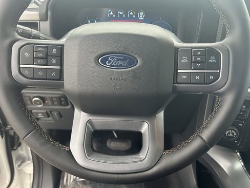 New 2025 Ford F150 Lariat w/ Equipment Group 502A High image 17