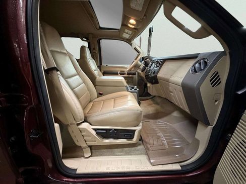 Used 2009 Ford F250 Lariat image 28