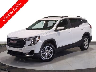 Used 2022 GMC Terrain SLE w/ Driver Convenience Package