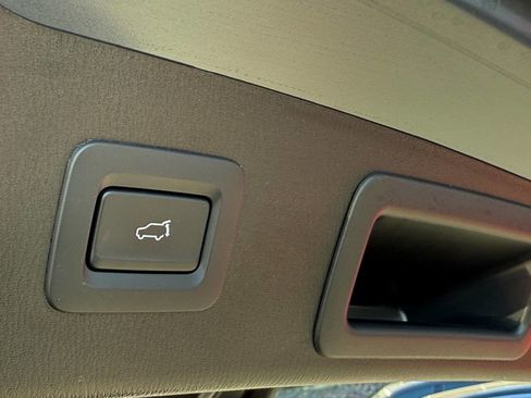 Used 2025 MAZDA CX-5 Carbon Edition image 8