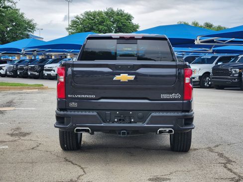 Used 2024 Chevrolet Silverado 1500 High Country w/ High Country Premium Package AWD/4WD image 33