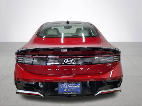 New 2025 Hyundai Sonata Limited image 13
