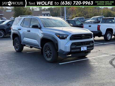 New 2025 Toyota 4Runner SR5 image 1