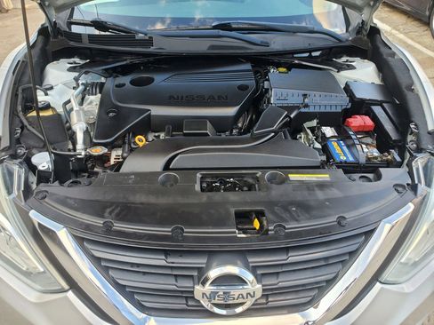 Used 2018 Nissan Altima 2.5 S w/ S Convenience Package image 42