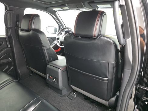 Used 2023 Nissan Frontier PRO-4X w/ Pro-4X Premium Package AWD/4WD image 44