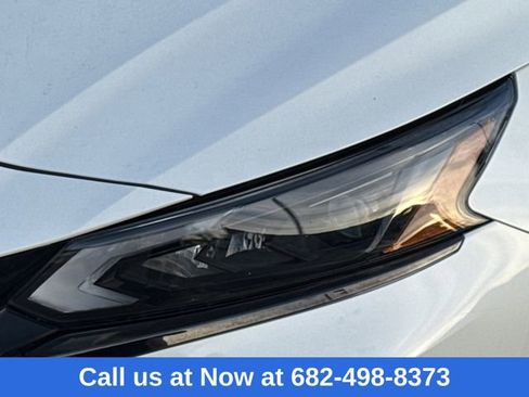 Used 2024 Nissan Altima 2.5 SR w/ SR Premium Package image 4