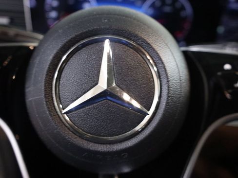Used 2024 Mercedes-Benz GLE 350 4MATIC image 29