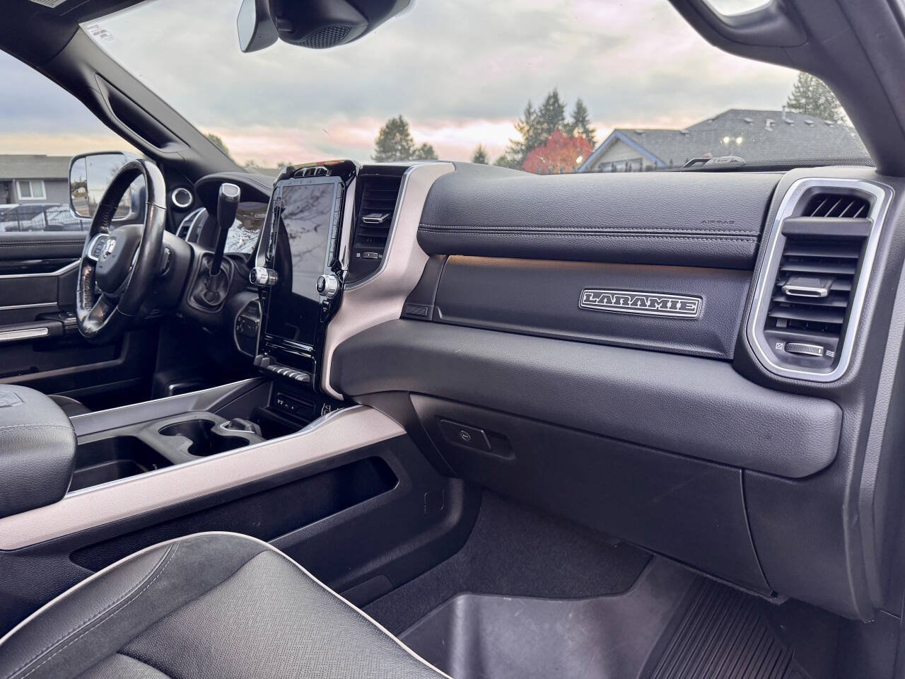 Used 2019 RAM 2500 Laramie AWD/4WD image 10