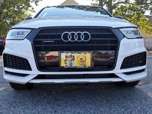 Used 2018 Audi Q3 2.0T Premium Plus w/ S Line Competition Package AWD/4WD image 29
