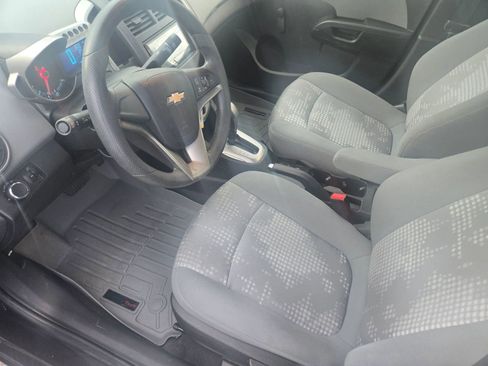 Used 2015 Chevrolet Sonic LS image 11