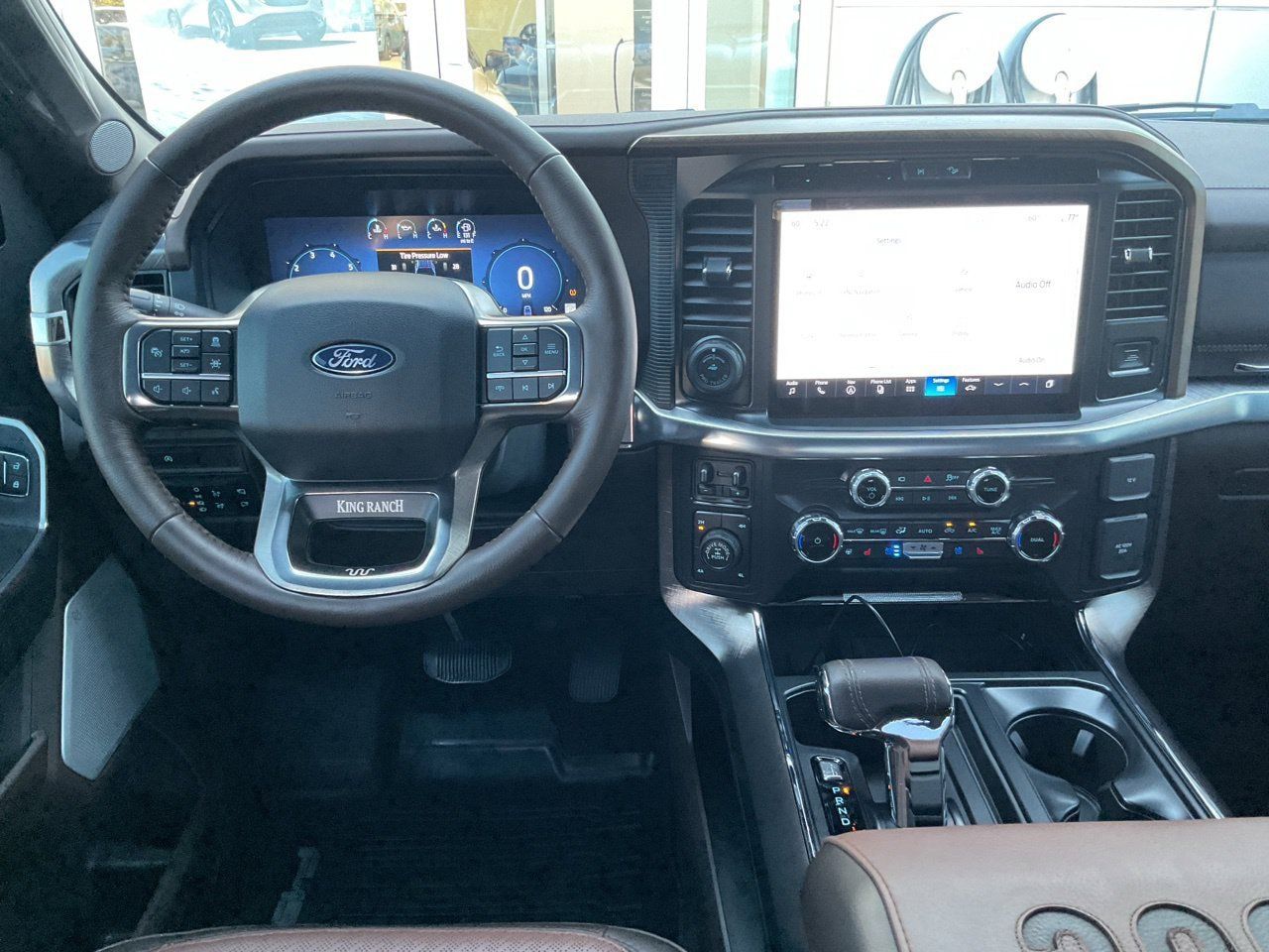 Used 2025 Ford F150 King Ranch w/ FX4 Off-Road Package AWD/4WD image 16