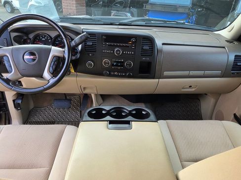 Used 2013 GMC Sierra 2500 SLE w/ SLE Preferred Package image 14